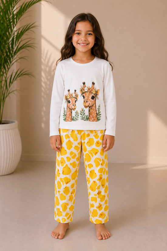 Sweet Giraffe NIght Set