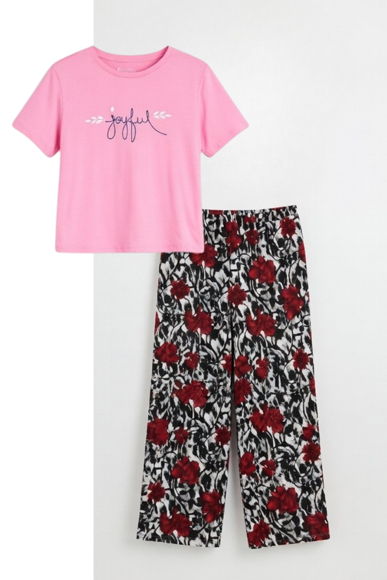 Women’s Pink Graphic T-Shirt & Floral Print Pajama Set – Comfortable Lounge Wear